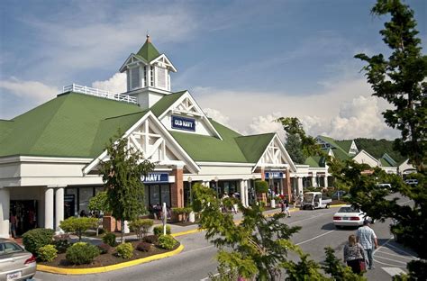 Locate Store on Map. . Tanger outlets sevierville directory
